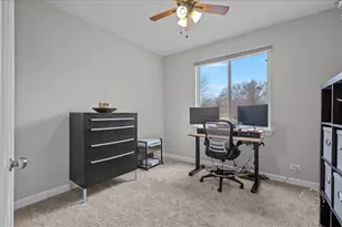 2924 Bauer Rd, North Aurora, IL 60542 - Photo 17