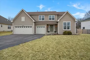 2924 Bauer Rd, North Aurora, IL 60542 - Photo 1