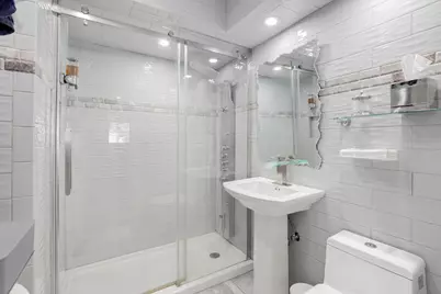 105 King Lane, Des Plaines, IL 60016 - Photo 17