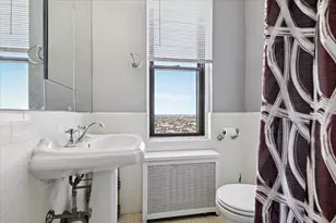 2000 N Lincoln Park W, Chicago, IL 60614 - Photo 9