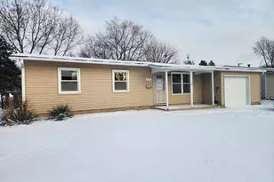 423 Dalhart Ave, Romeoville, IL 60446 - Photo 1