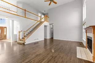 3 Barton Creek Ct, Lake in the Hills, IL 60156 - Photo 5