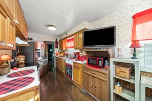 1153 S Church Ave, Lombard, IL 60148 - Photo 7