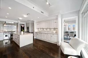 2550 N Lakeview Ave, Chicago, IL 60614 - Photo 15