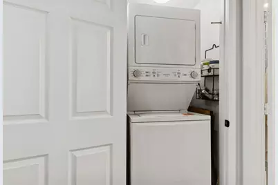 701 N Milwaukee Avenue #4R, Chicago, IL 60642 - Photo 17