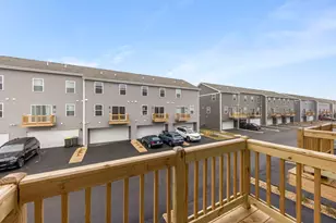 1561 Sequoia Wy, Pingree Grove, IL 60140 - Photo 9