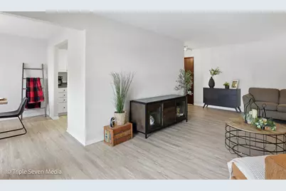 440 Raintree Court #1G, Glen Ellyn, IL 60137 - Photo 7