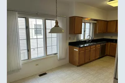 610 Golfers Lane, Bartlett, IL 60103 - Photo 17