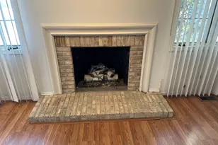 610 Golfers Ln, Bartlett, IL 60103 - Photo 7