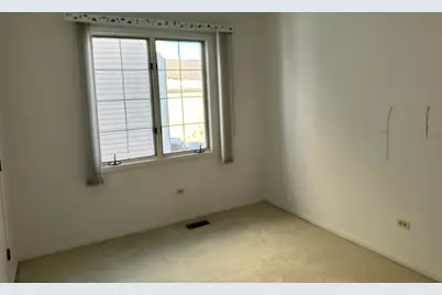 610 Golfers Lane, Bartlett, IL 60103 - Photo 15