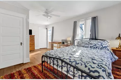 1813 Lincoln Street, Evanston, IL 60201 - Photo 17