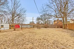 1034 W New York St, Aurora, IL 60506 - Photo 31