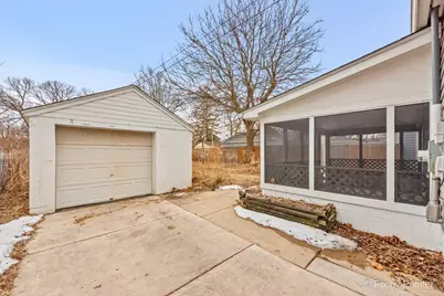 1034 W New York Street, Aurora, IL 60506 - Photo 29