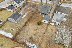 1034 W New York St, Aurora, IL 60506 - Photo 35