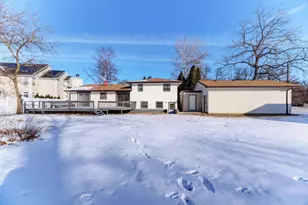 28W313 Batavia Rd, Warrenville, IL 60555 - Photo 9