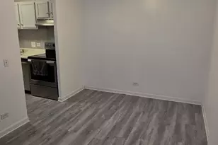 1840 Huntington Blvd, Hoffman Estates, IL 60169 - Photo 11