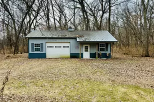 7735 N Vandenburg Ln, Monroe Center, IL 61052 - Photo 3