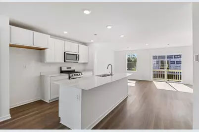 905 Briar Glen Court, Hampshire, IL 60140 - Photo 5