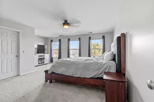 1281 Merrimack Ct, Crystal Lake, IL 60014 - Photo 9