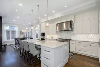 2730 N Magnolia Avenue, Chicago, IL 60614 - Photo 13