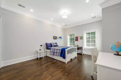 2730 N Magnolia Avenue, Chicago, IL 60614 - Photo 23