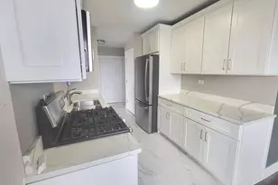 [Address not provided], Oak Brook, IL 60523 - Photo 9