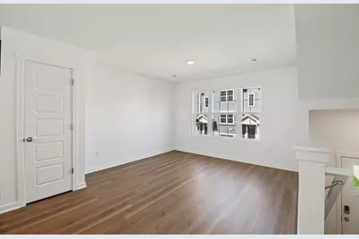 907 Briar Glen Court, Hampshire, IL 60140 - Photo 3