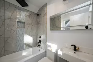 9708 S Ellis Ave, Chicago, IL 60628 - Photo 15