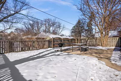 817 E Forest Avenue, Wheaton, IL 60187 - Photo 27