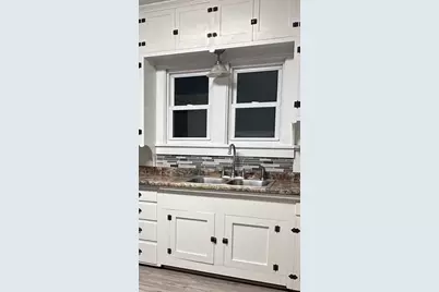 707 Douglas Avenue, Ashton, IL 61006 - Photo 7