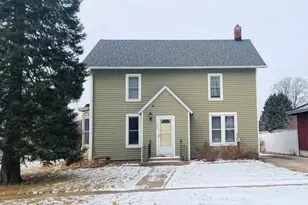 707 Douglas Ave, Ashton, IL 61006 - Photo 1