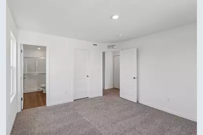 901 Briar Glen Court, Hampshire, IL 60140 - Photo 11