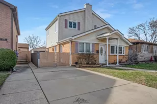 12704 S Muskegon Ave, Chicago, IL 60633 - Photo 3