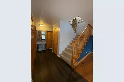 12704 S Muskegon Avenue, Chicago, IL 60633 - Photo 11