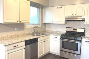 12704 S Muskegon Ave, Chicago, IL 60633 - Photo 7