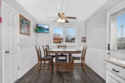 12704 S Muskegon Avenue, Chicago, IL 60633 - Photo 7