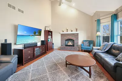 3135 Wild Meadow Lane, Aurora, IL 60504 - Photo 7