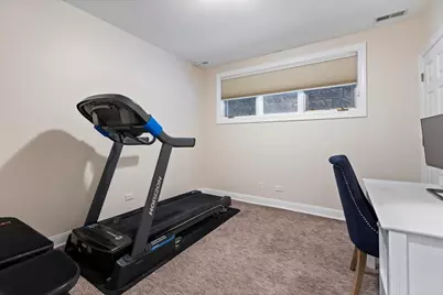 1645 W Wolfram Street #1, Chicago, IL 60657 - Photo 27