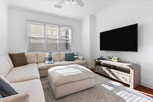 1645 W Wolfram St, Chicago, IL 60657 - Photo 15