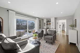 [Address not provided], Arlington Heights, IL 60004 - Photo 7