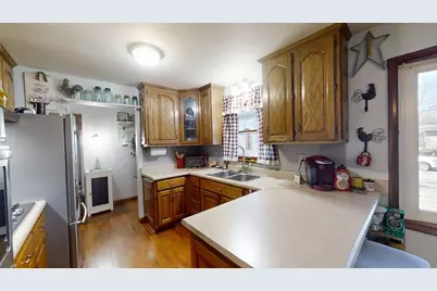 952 N Linden Avenue, Decatur, IL 62522 - Photo 15