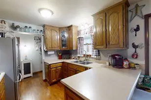 952 N Linden Ave, Decatur, IL 62522 - Photo 15