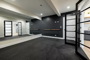 421 S Berkley Ave, Elmhurst, IL 60126 - Photo 7