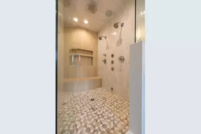 421 S Berkley Avenue, Elmhurst, IL 60126 - Photo 9