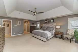 1061 Sean Cir, Darien, IL 60561 - Photo 21