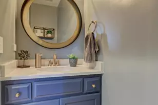 1061 Sean Cir, Darien, IL 60561 - Photo 19