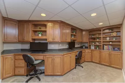 1061 Sean Circle, Darien, IL 60561 - Photo 35