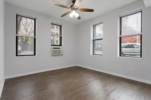 4875 N Magnolia Ave, Chicago, IL 60640 - Photo 3