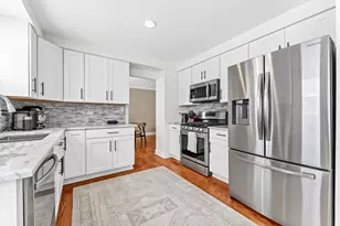 1213 Selwyn Ln, Buffalo Grove, IL 60089 - Photo 7