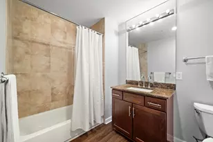 100 E 14th St, Chicago, IL 60605 - Photo 19